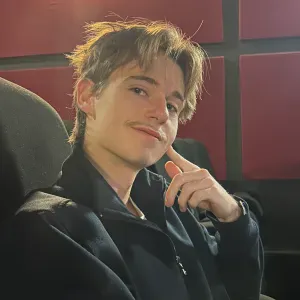 Baby-sitter débutant à Cherbourg