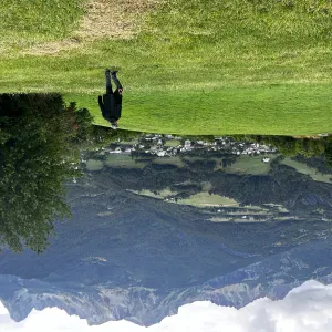 Auxiliaire de vie pendant congés d'été à la montagne