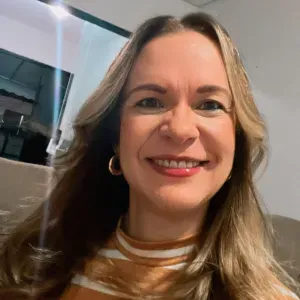 Babysitter com experiência (zona de Lisboa)