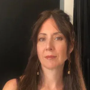 Cercasi persona affidabile per pulizie domestiche