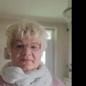 gouvernante pour personne âgée, France entière