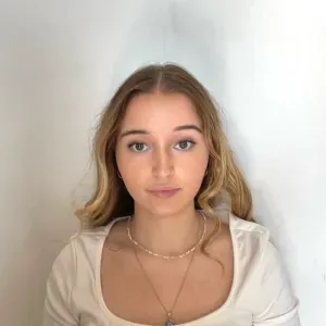 Baby-sitter expérimenté à Chelles (véhiculée)