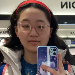 Garde animaux(chien et chat)avec sérieux