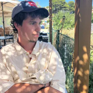 Pet-Sitter à Lausanne, disponible régulièrement 