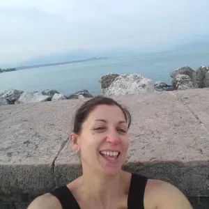 Aiuto bambini pomeridiano, compiti, baby sitter