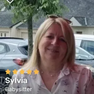 Nounou à domicile expérimentée 