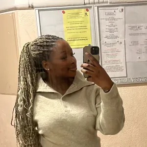 Baby-sitter très expérimentée à Paris !