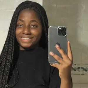 Cuidar de crianças de 1 a 6 anos com amor e diversão.