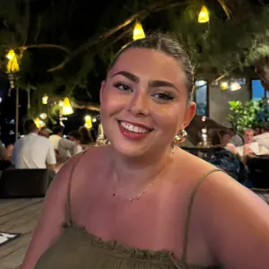 Baby-sitter diplômée du BAFA avec 5 ans d'expérience