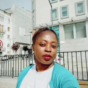 Professional cleaner in Lisbon