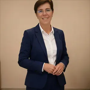 Assistente pessoal, cuidadora idosos, Deficientes 