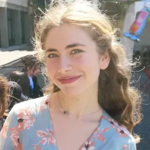 baby-sitter bilingue à Bordeaux 