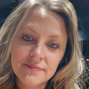 Je recherche une personne pour garder mes enfants