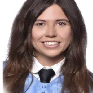 Professional babysitter and experience primary teacher