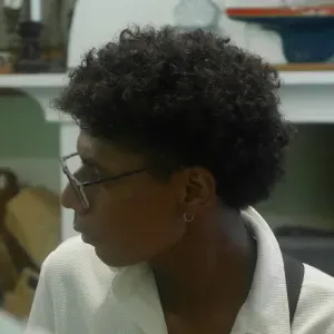 Baby-sitter disponible à Draguignan