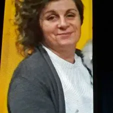 Cerco appartenenti da pulire e stiro presso il mio domicilio