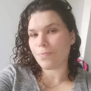 Aide a domicile veilleuse de nuit demme de compagnie