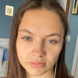 Baby-sitter sur Paris, 19 ans 