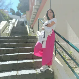 Iam compassionate carer looking for a job