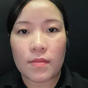 Reliable and experienced housekeeper in Paris