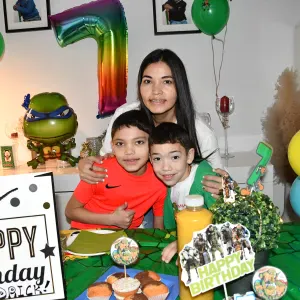 BABY -SITTER ET EXPÉRIMENTÉ. À Belgique 