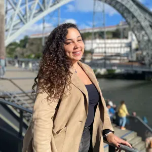 Babysitter Lisboa e arredores 