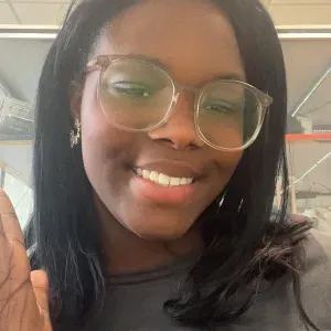 Erfahrene Babysitterin/Haushaltshilfe Berlin