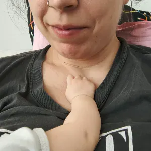 Babysitter a chiamata per bimbo di 6 mesi