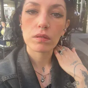 Addetta pulizie e animal sitter a Brescia 