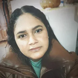 Babysitter com experiência Viseu e arredores. 