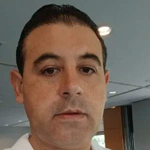 Magazijnier 21 ans service a van heck interpieces lkq 