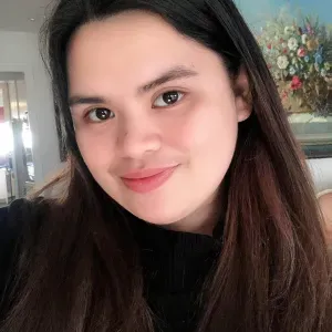 Im looking for old women to take care