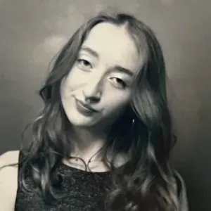 Experienced babysitter in Brighton