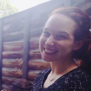 Baby-sitter au top à Porto Vecchio 