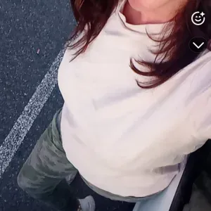 Je recherche une baby sitter