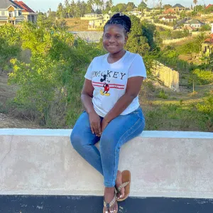 Compassionate caregiver and child care seek job