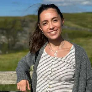 Nounou infirmière pédiatrique espagnole douce et responsable