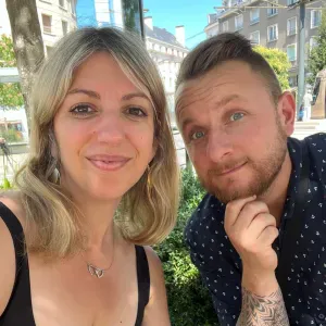 Je recherche une baby-sitter