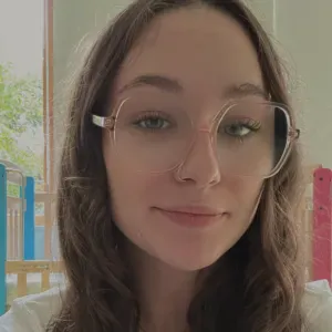 Étudiante chercher un peu de travail 