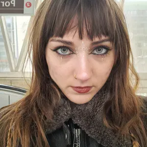 Femme de ménage à Lille, Étudiante