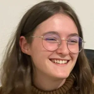 Pet Sitter Aimante et Fiable – Vos Animaux en Sécurité