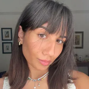 Babysitter disponibile in centro a Pavia 