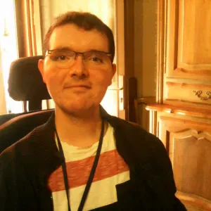 Recherche un(e) auxiliaire de vie