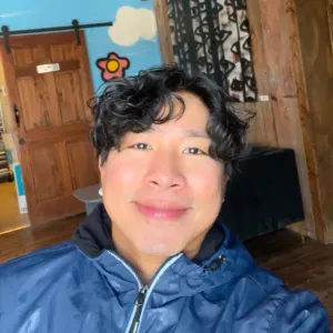 I am a passionate pet sitter because I love all dogs