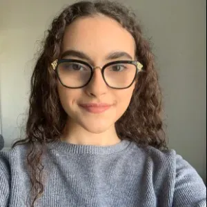 Baby-sitter lycéenne à Quimper 