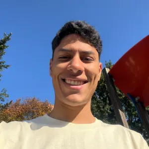 ¡Canguro en Ferrol con experiencia!