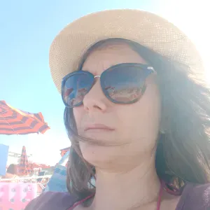 Addetta alle pulizie e stiro a Forlì 