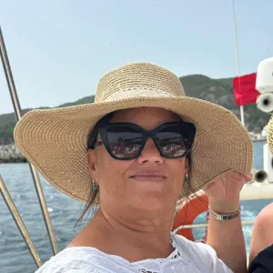 Senhora Oferece-se para serviços domésticos em Setúbal