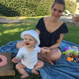 Disponible pour aider les gens qui ne peuvent pas sortir