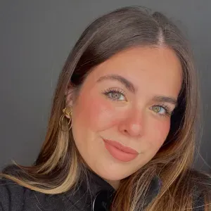 Cuidadora de perros para verano en Dos Hermanas. 